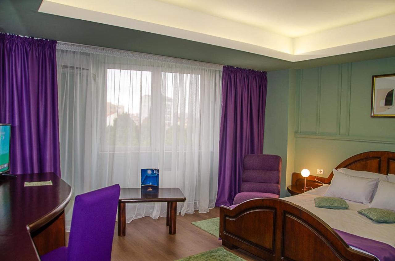 New Royal Hotel Constanţa Buitenkant foto