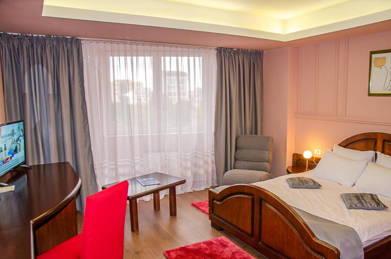 New Royal Hotel Constanţa Buitenkant foto