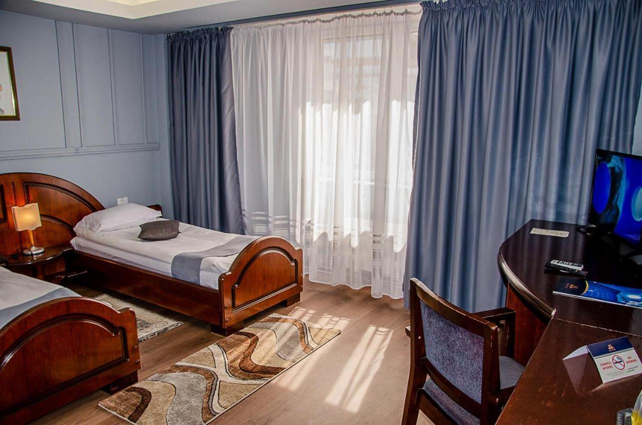 New Royal Hotel Constanţa Buitenkant foto